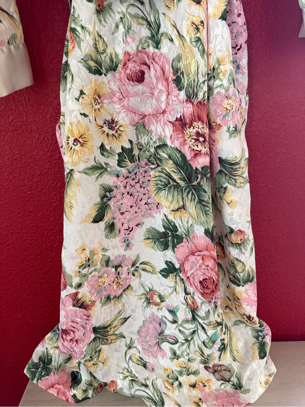 L.A intimates robe - Picture 7 of 8